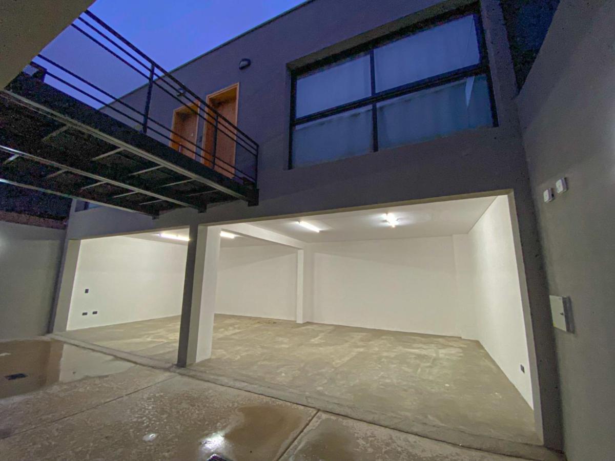 Luxury Apartments Mendoza Esterno foto