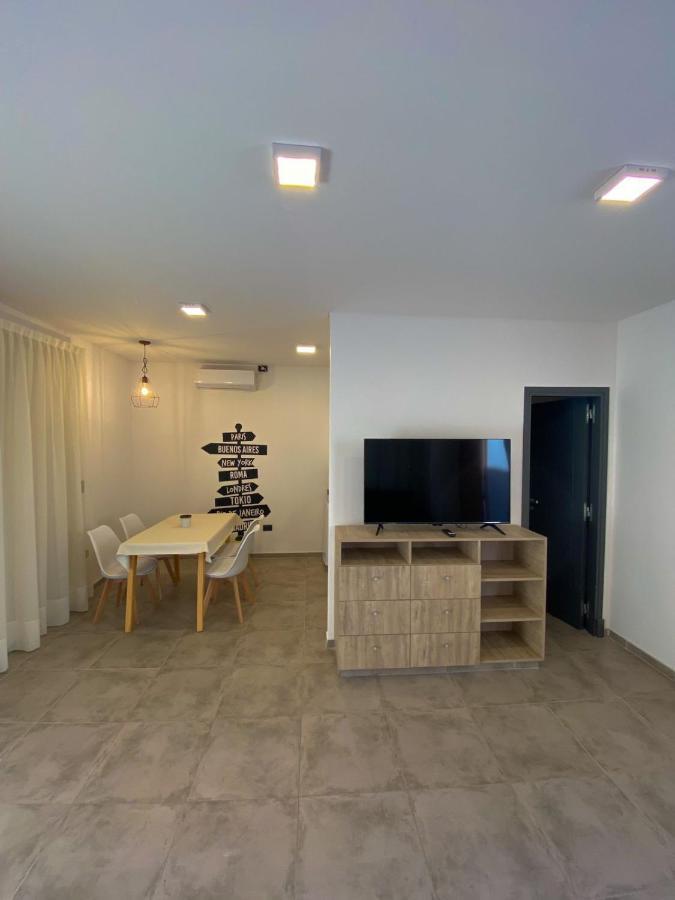 Luxury Apartments Mendoza Esterno foto