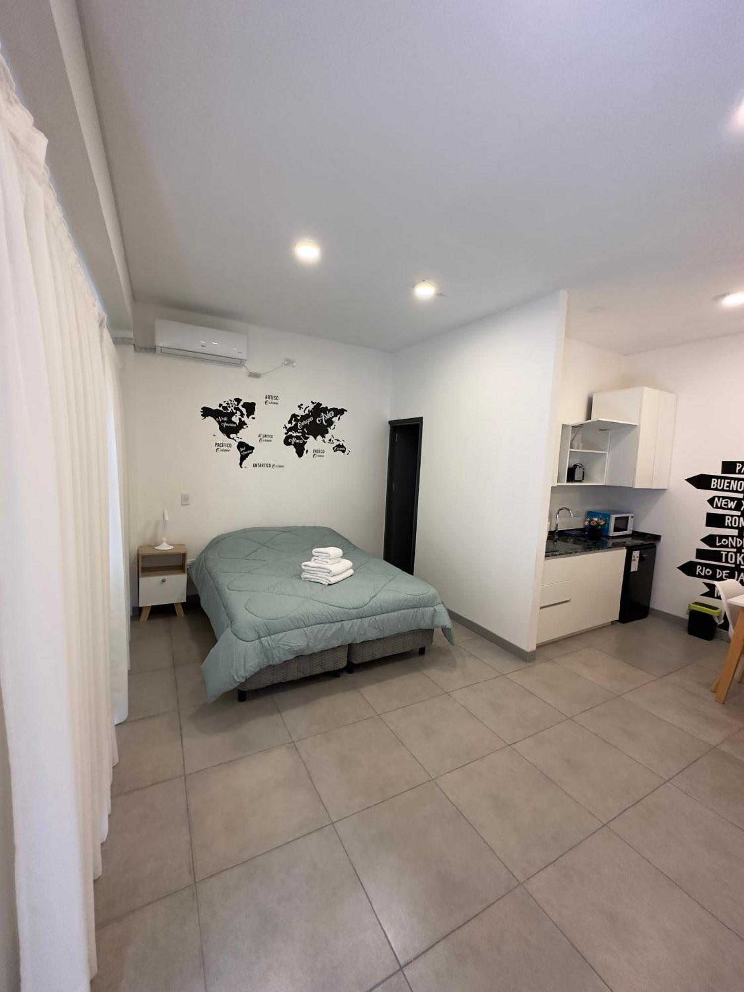 Luxury Apartments Mendoza Esterno foto